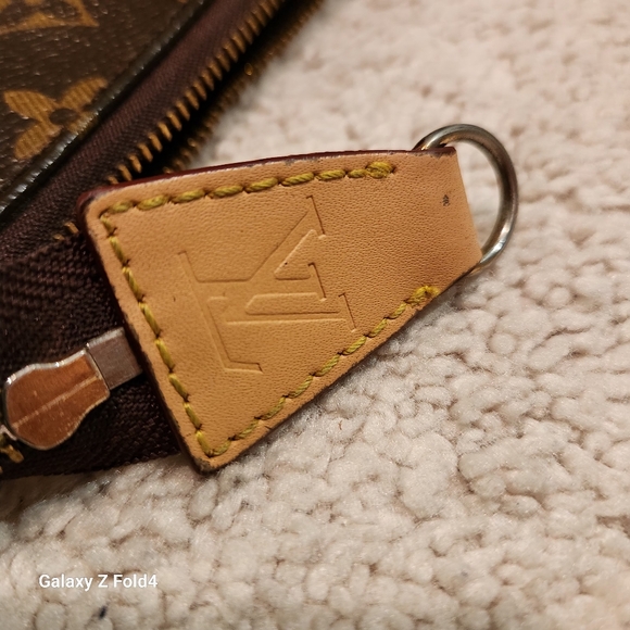 Vintage Monogram Pochette Clutch/Crossbody Purse With Gold Chain. - Picture 5 of 10